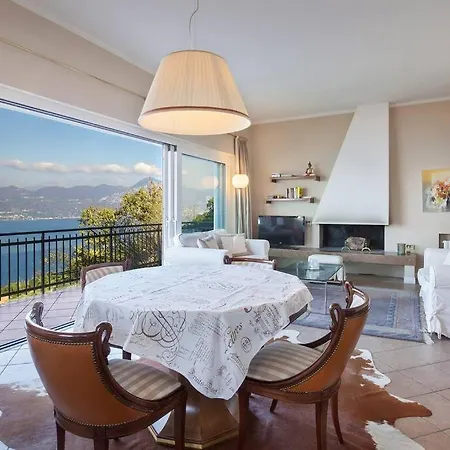 Villa Olivi - Vista Mozzafiato Torri Del Benaco